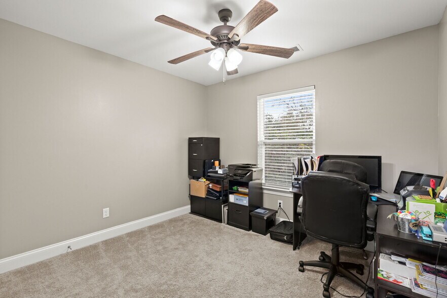 Building Photo - 65 Folly Road Blvd