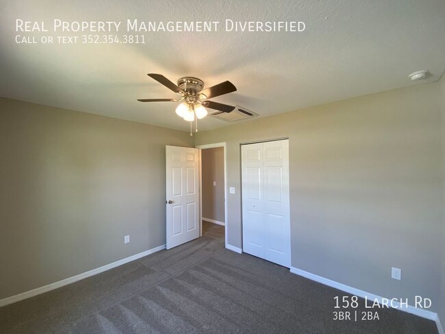 Building Photo - 158 Larch Rd