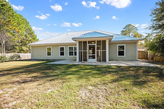 Building Photo - 24379 Sailfish Ln