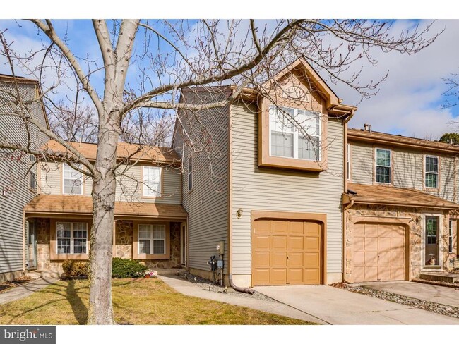 Primary Photo - 164 Kettlebrook Dr