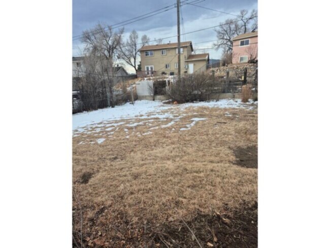 Building Photo - Single Family Home