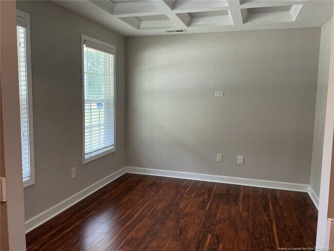 Building Photo - 1282 Golf Course Rd