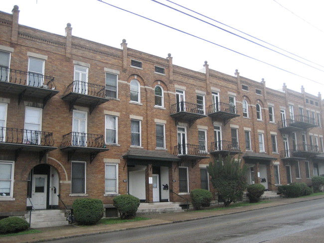 Facade - Avery Apartments