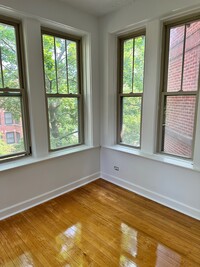 Building Photo - 6948 S Crandon Ave