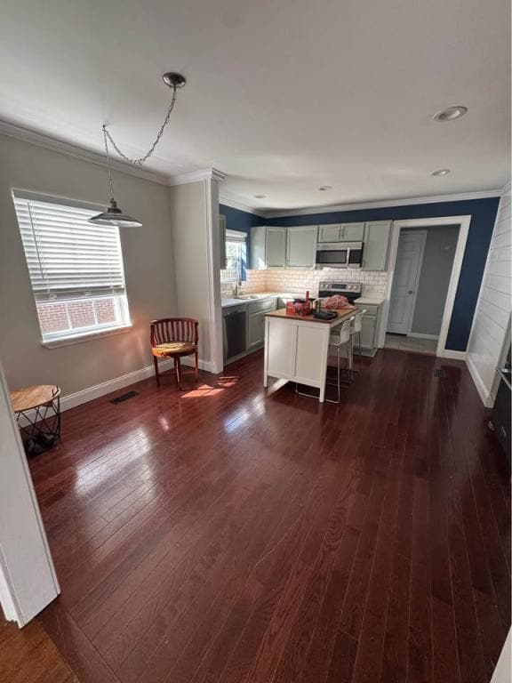 Building Photo - 1533 Harle Ave NW