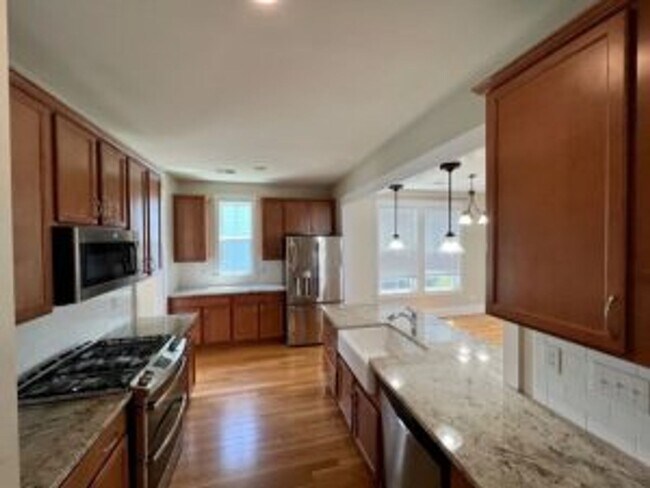 Building Photo - Carolina Park