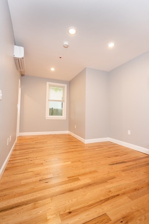 Building Photo - 293 Fayette St