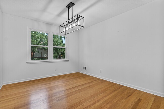 Building Photo - 4003 Rockbridge Rd