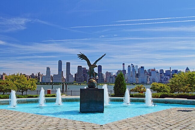 Building Photo - 454 Albany Ct