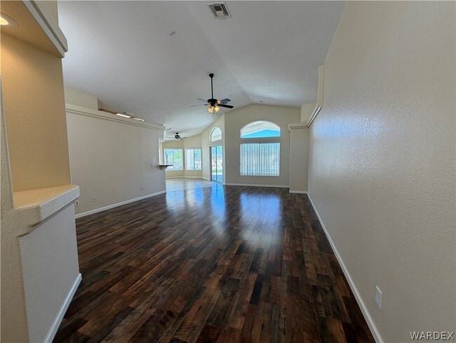 Building Photo - 2581 Highland Trail