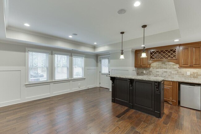 Building Photo - 295 Crown Vetch Ln