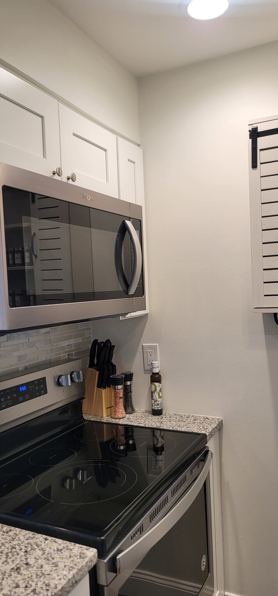 Building Photo - 1830 Robalo Dr