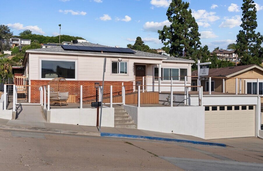 Building Photo - 3527 Moultrie Ave