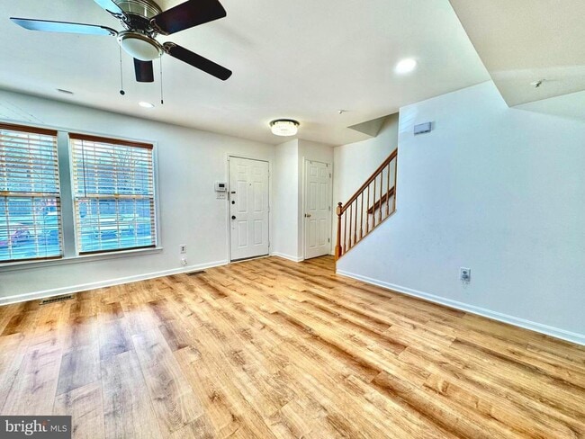 Building Photo - 597 Primus Ct