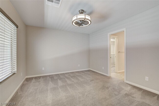 Building Photo - 6551 Foley Estate Ave