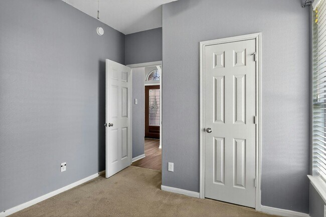 Building Photo - 14702 Hawksmoor Ct