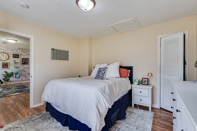 Building Photo - 11248 193rd St