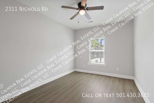 Building Photo - 2311 Nichols Rd