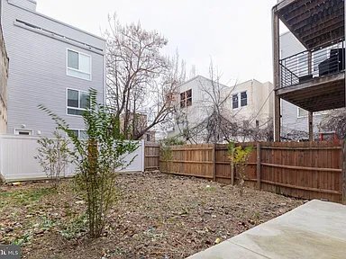 Building Photo - 1840 N Gratz St