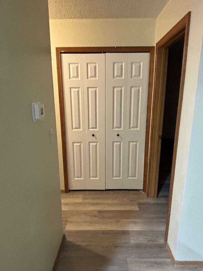 Building Photo - 1206 Firefly Cir
