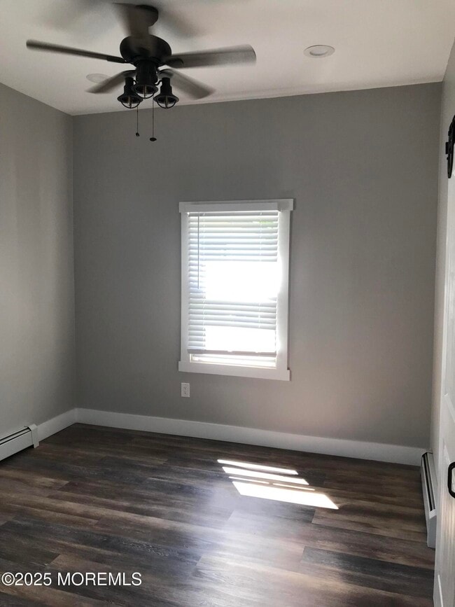 Building Photo - 36 Center Ave