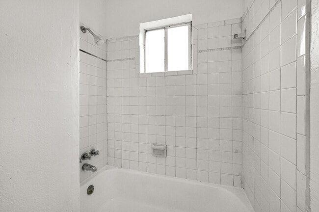 Building Photo - 7211 Atwell Dr