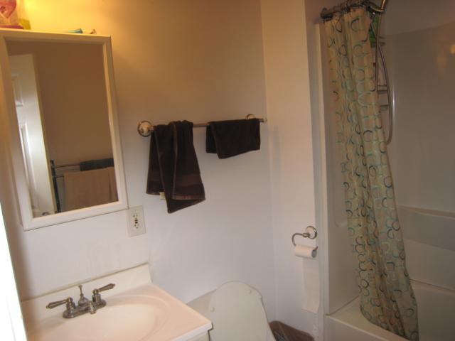 Building Photo - 54 Egmont St