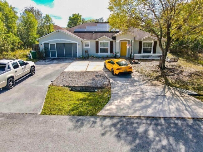 Primary Photo - 5269 S Lovett Cir