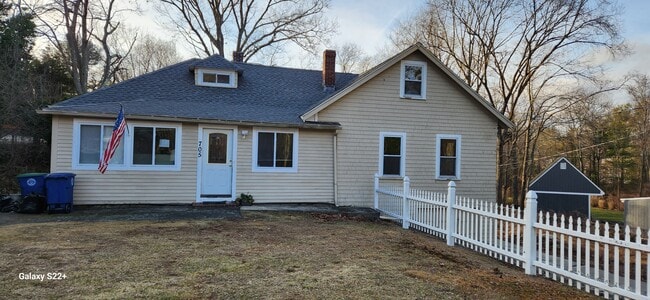 Building Photo - 705 Liberty St