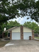 Building Photo - 12816 Tomanet Trail