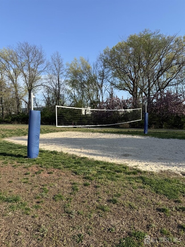 Building Photo - 8 Andrews Way