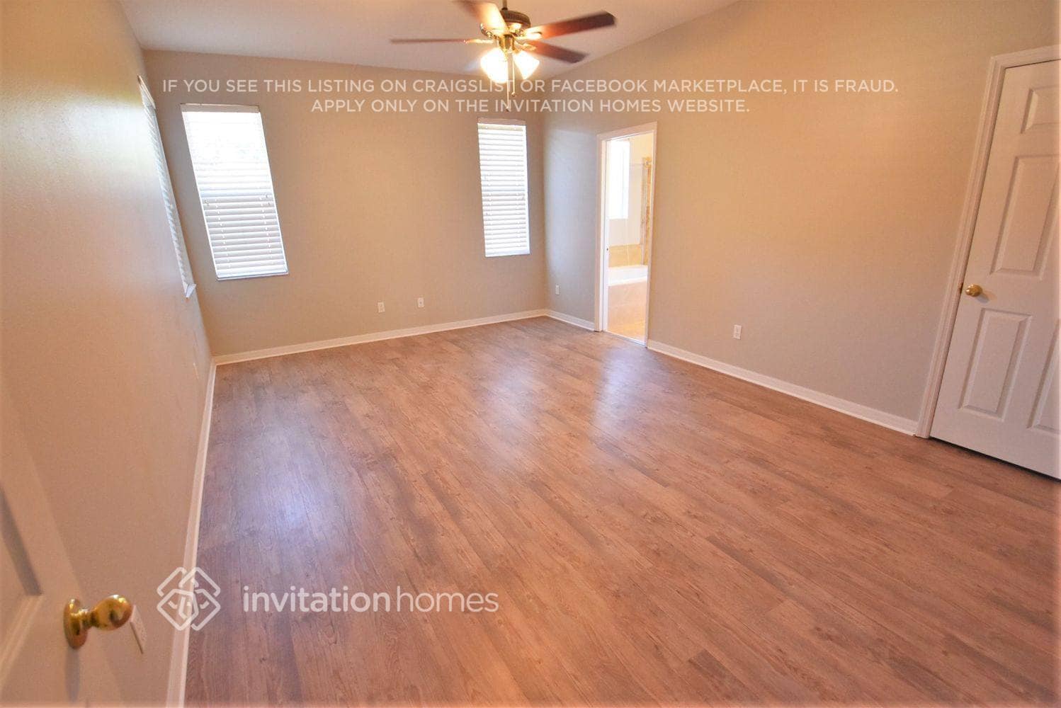 Building Photo - 8345 Baywood Vista Dr