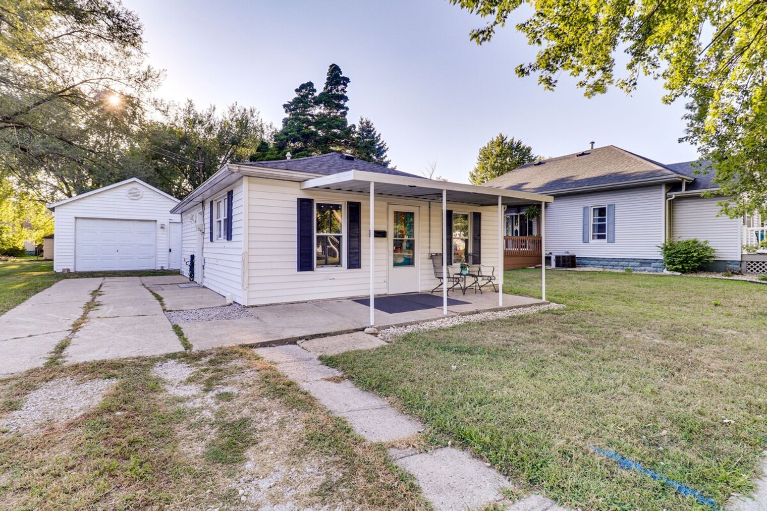 Building Photo - 1115 N Illinois Ave