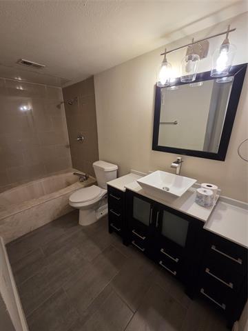 Building Photo - 6006 Marvin Loving Dr