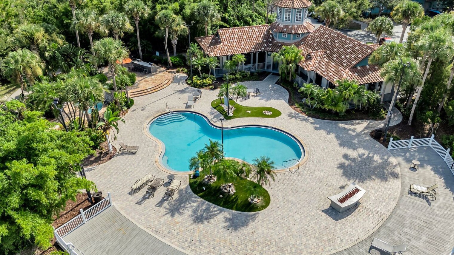 Building Photo - 7628 Southern Brook Bend