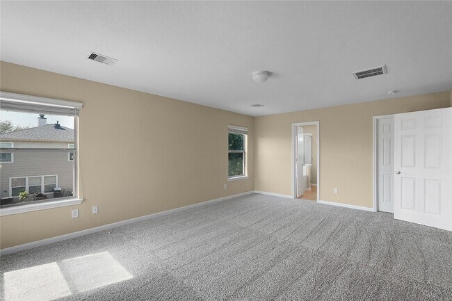 Building Photo - 18743 Westgate Park Dr