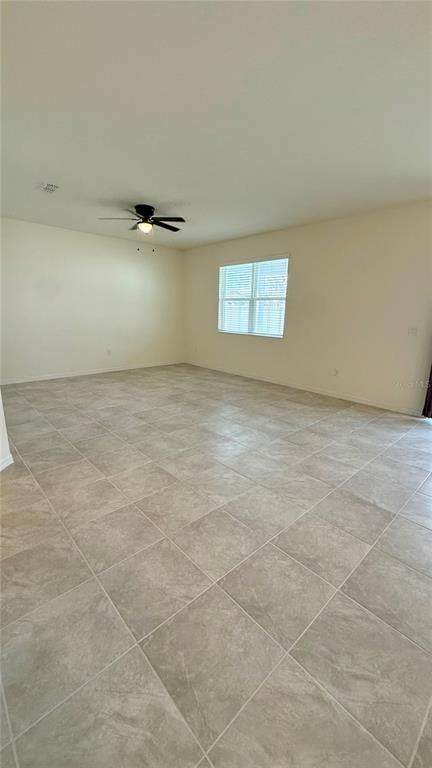 Building Photo - 3581 Dovetail Ave