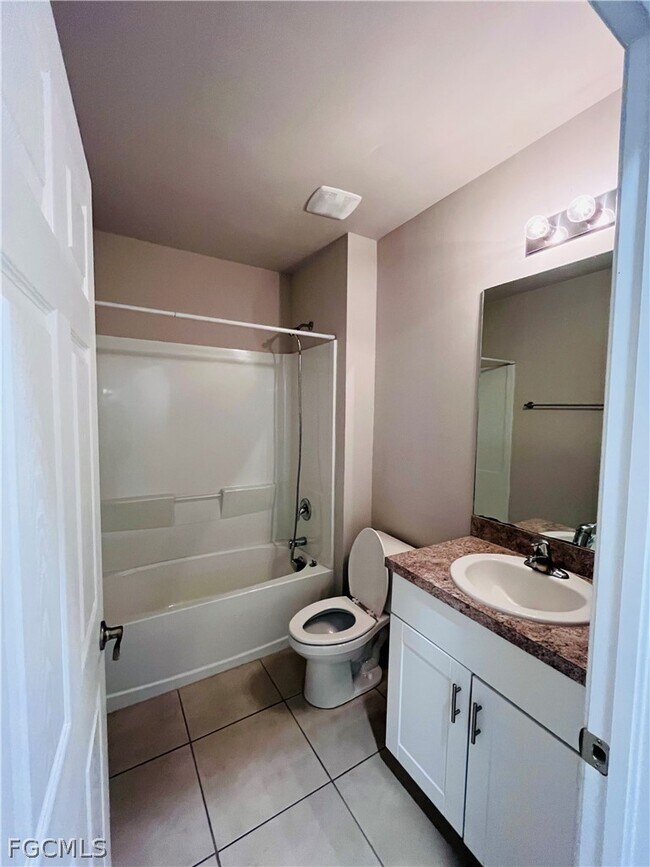 Building Photo - 10601 Crossback Ln