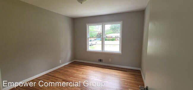 Building Photo - 3 br, 1 bath House - 206 Stancil Street