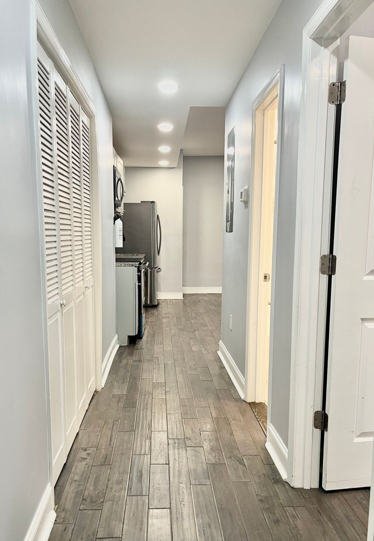 Building Photo - 1222 Missouri Ave NW