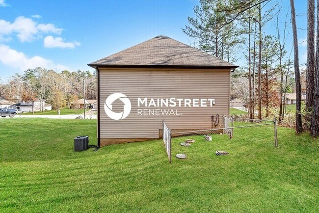 Building Photo - 4 Bedroom Pet-Friendly Home in MCCALLA, AL with Main Street Renewal