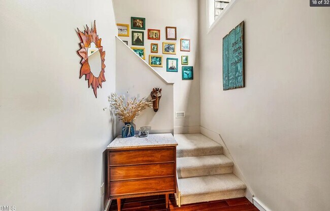 Building Photo - Beautiful & Spacious 3 Bedroom 3 Baths