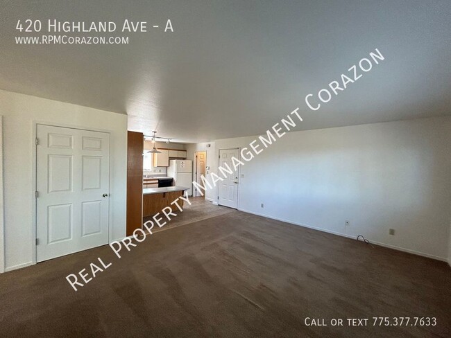 Building Photo - Downstairs 2 Bedroom, 2 Bathroom Apartment...