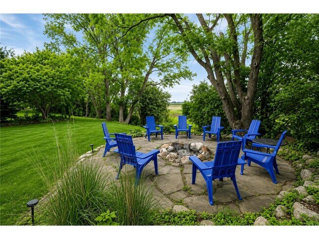 Building Photo - 645 Ramsey Cir