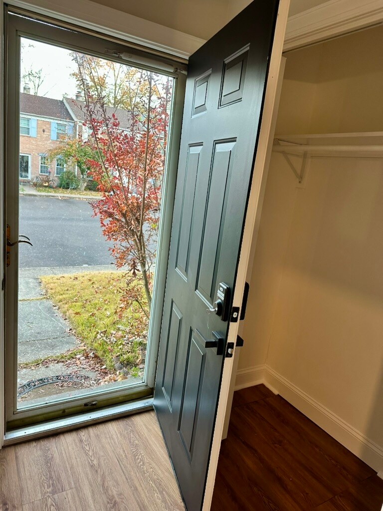 Building Photo - 55 Providence Ave