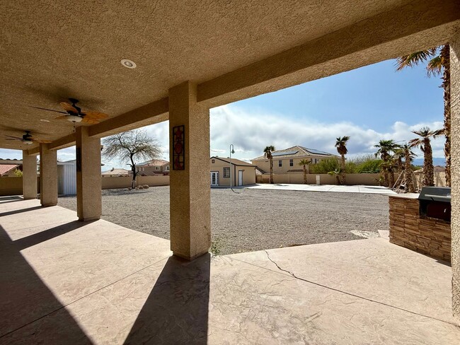 Building Photo - 5/BD 2.5/BA Spacious Home with Casita, RV ...