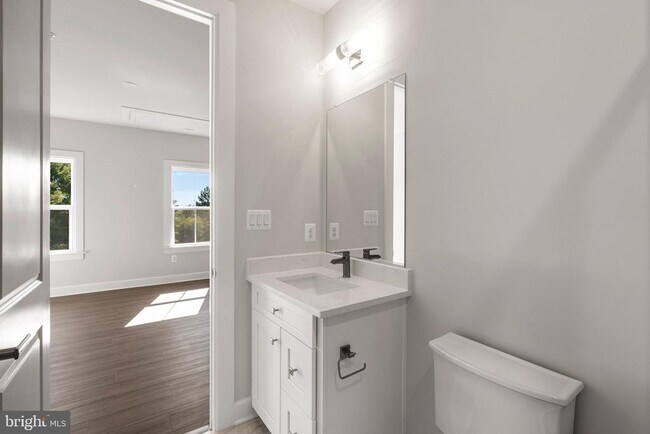 Building Photo - 1448 Lavender Clf Wy