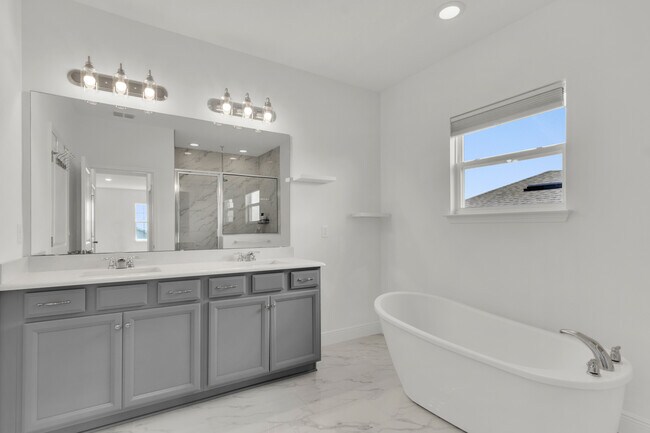 Building Photo - 5404 Golden Apple Dr
