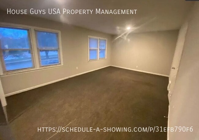 Building Photo - 4616 E Linwood Blvd