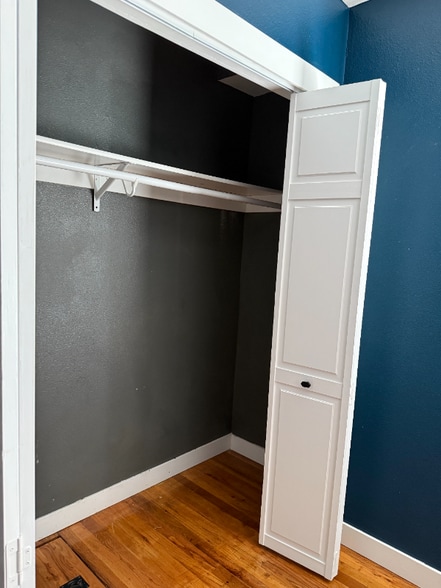 Building Photo - 1885 W Berkeley Pl